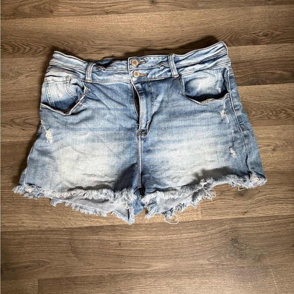 Kancan Light Blue Frayed Jean Shorts - Picture 2 of 3